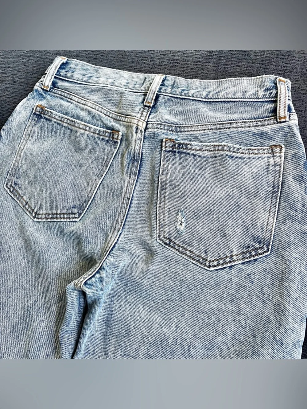 Abercrombie Fitch Jeans Tapered High Rise Mom Jean Women’s 28” - Picture 5 of 7